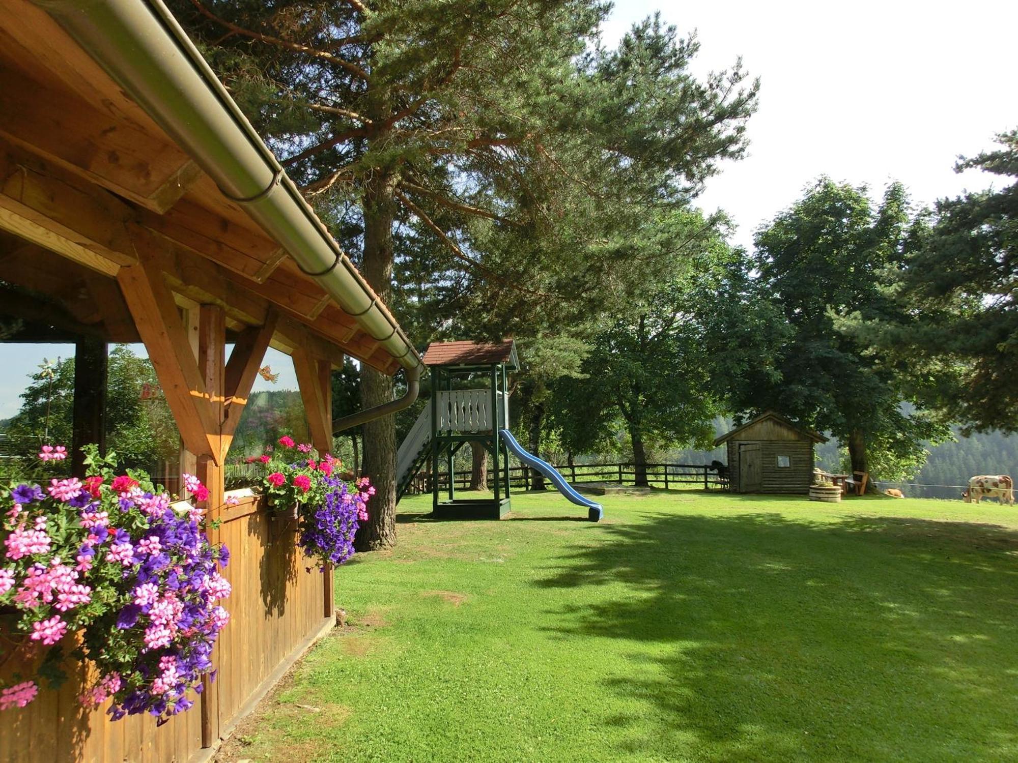 Villa Kniebergerhof Liebenfels Esterno foto